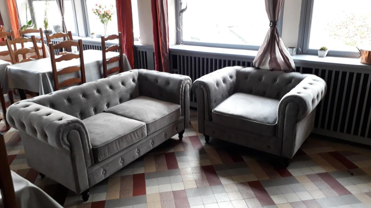 Hotel Gites Des Touristes Vollore-Montagne Eksteriør billede